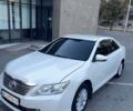 Белый Тойота Камри, объемом двигателя 2.49 л и пробегом 0 тыс. км за 12000 $, фото 3 на Automoto.ua
