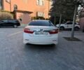 Белый Тойота Камри, объемом двигателя 3.46 л и пробегом 237 тыс. км за 16500 $, фото 2 на Automoto.ua