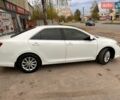 Белый Тойота Камри, объемом двигателя 2.49 л и пробегом 205 тыс. км за 11800 $, фото 8 на Automoto.ua