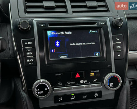 Білий Тойота Камрі, об'ємом двигуна 2.5 л та пробігом 180 тис. км за 11400 $, фото 30 на Automoto.ua