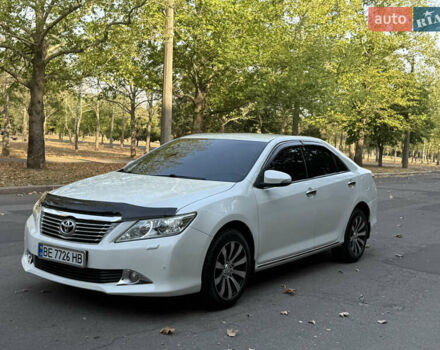 Білий Тойота Камрі, об'ємом двигуна 2.5 л та пробігом 199 тис. км за 12300 $, фото 24 на Automoto.ua