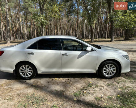 Белый Тойота Камри, объемом двигателя 2.5 л и пробегом 262 тыс. км за 13500 $, фото 8 на Automoto.ua