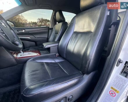 Тойота Камри 2012 в Козельщине на Automoto.ua Белый Тойота Камри, объемом двигателя 2.5 л и пробегом 182 тыс. км за 14000 $, фото 51 на Automoto.ua