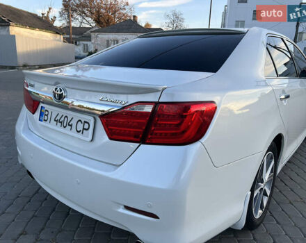 Тойота Камри 2012 в Козельщине на Automoto.ua Белый Тойота Камри, объемом двигателя 2.5 л и пробегом 182 тыс. км за 14000 $, фото 39 на Automoto.ua