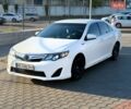 Белый Тойота Камри, объемом двигателя 2.49 л и пробегом 369 тыс. км за 8900 $, фото 1 на Automoto.ua