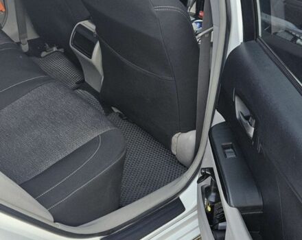 Тойота Камрі 2013 у Запоріжжя на Automoto.ua Білий Тойота Камрі, об'ємом двигуна 2.5 л та пробігом 190 тис. км за 10500 $, фото 15 на Automoto.ua