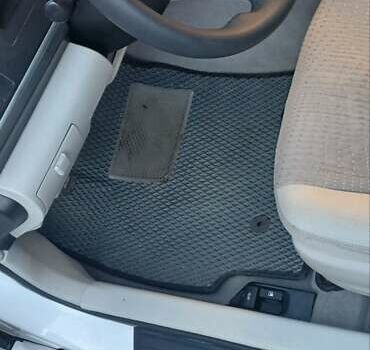 Білий Тойота Камрі, об'ємом двигуна 2.49 л та пробігом 258 тис. км за 9800 $, фото 7 на Automoto.ua