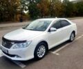 Білий Тойота Камрі, об'ємом двигуна 2.5 л та пробігом 249 тис. км за 13400 $, фото 1 на Automoto.ua