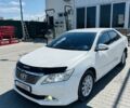 Белый Тойота Камри, объемом двигателя 2.5 л и пробегом 220 тыс. км за 11500 $, фото 1 на Automoto.ua