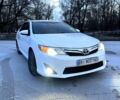Білий Тойота Камрі, об'ємом двигуна 2.5 л та пробігом 190 тис. км за 13400 $, фото 1 на Automoto.ua