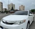 Белый Тойота Камри, объемом двигателя 2.49 л и пробегом 175 тыс. км за 13000 $, фото 1 на Automoto.ua