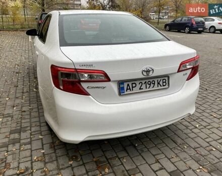 Белый Тойота Камри, объемом двигателя 2.5 л и пробегом 188 тыс. км за 10900 $, фото 22 на Automoto.ua