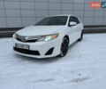 Белый Тойота Камри, объемом двигателя 2.4 л и пробегом 199 тыс. км за 9100 $, фото 1 на Automoto.ua