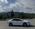 Белый Тойота Камри, объемом двигателя 2.5 л и пробегом 240 тыс. км за 9999 $, фото 4 на Automoto.ua