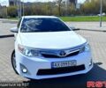 Білий Тойота Камрі, об'ємом двигуна 2.5 л та пробігом 234 тис. км за 10500 $, фото 1 на Automoto.ua