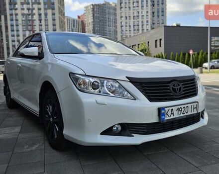 Белый Тойота Камри, объемом двигателя 2.49 л и пробегом 100 тыс. км за 15699 $, фото 5 на Automoto.ua