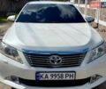 Белый Тойота Камри, объемом двигателя 2.49 л и пробегом 150 тыс. км за 12500 $, фото 1 на Automoto.ua