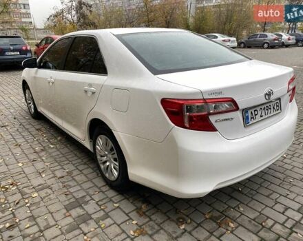 Белый Тойота Камри, объемом двигателя 2.5 л и пробегом 188 тыс. км за 10900 $, фото 11 на Automoto.ua
