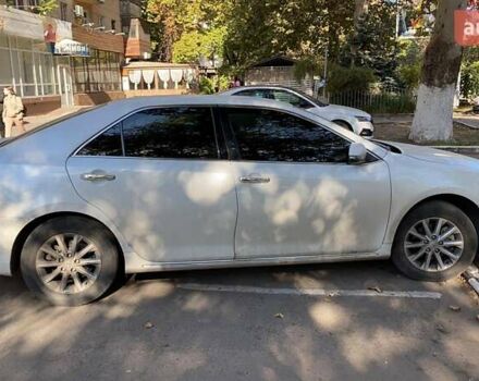 Тойота Камри 2013 в Одессе на Automoto.ua Белый Тойота Камри, объемом двигателя 2.5 л и пробегом 186 тыс. км за 13100 $, фото 1 на Automoto.ua