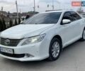 Білий Тойота Камрі, об'ємом двигуна 2.49 л та пробігом 265 тис. км за 10900 $, фото 1 на Automoto.ua