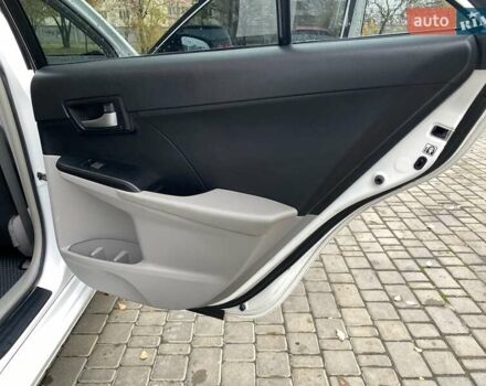 Белый Тойота Камри, объемом двигателя 2.5 л и пробегом 188 тыс. км за 10900 $, фото 34 на Automoto.ua