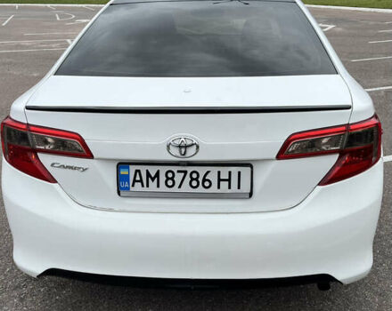 Белый Тойота Камри, объемом двигателя 2.4 л и пробегом 297 тыс. км за 10000 $, фото 16 на Automoto.ua
