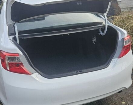 Тойота Камрі 2013 у Запоріжжя на Automoto.ua Білий Тойота Камрі, об'ємом двигуна 2.5 л та пробігом 190 тис. км за 10500 $, фото 14 на Automoto.ua