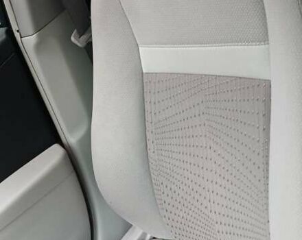 Білий Тойота Камрі, об'ємом двигуна 2.49 л та пробігом 258 тис. км за 9800 $, фото 5 на Automoto.ua