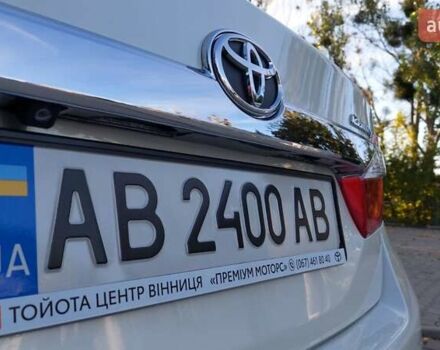 Белый Тойота Камри, объемом двигателя 2.5 л и пробегом 191 тыс. км за 14800 $, фото 16 на Automoto.ua