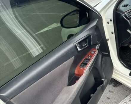 Белый Тойота Камри, объемом двигателя 2.5 л и пробегом 248 тыс. км за 12650 $, фото 6 на Automoto.ua