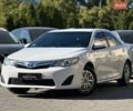 Белый Тойота Камри, объемом двигателя 2.49 л и пробегом 197 тыс. км за 10900 $, фото 1 на Automoto.ua
