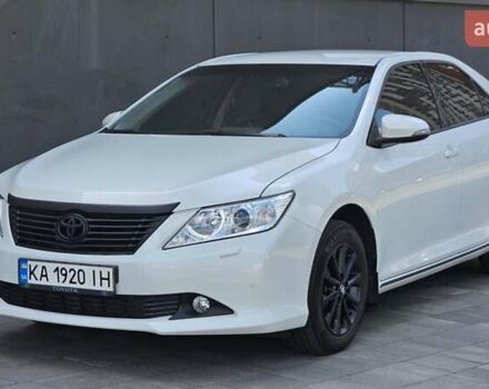 Белый Тойота Камри, объемом двигателя 2.49 л и пробегом 100 тыс. км за 15699 $, фото 4 на Automoto.ua