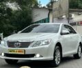 Білий Тойота Камрі, об'ємом двигуна 2.5 л та пробігом 228 тис. км за 13023 $, фото 1 на Automoto.ua