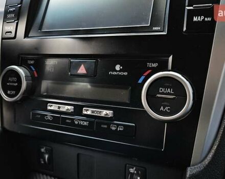 Белый Тойота Камри, объемом двигателя 2.49 л и пробегом 100 тыс. км за 15699 $, фото 16 на Automoto.ua