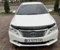 Белый Тойота Камри, объемом двигателя 2.5 л и пробегом 206 тыс. км за 12000 $, фото 6 на Automoto.ua