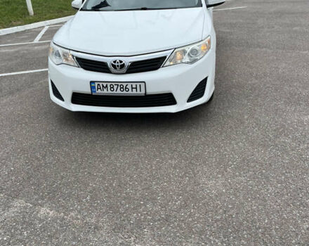 Белый Тойота Камри, объемом двигателя 2.4 л и пробегом 297 тыс. км за 10000 $, фото 29 на Automoto.ua