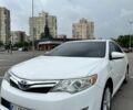 Белый Тойота Камри, объемом двигателя 2.49 л и пробегом 175 тыс. км за 13000 $, фото 1 на Automoto.ua