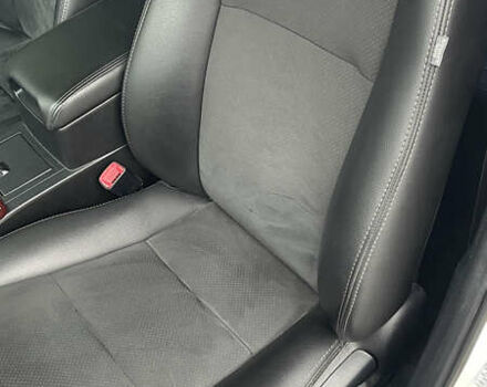 Белый Тойота Камри, объемом двигателя 2.5 л и пробегом 212 тыс. км за 14800 $, фото 4 на Automoto.ua