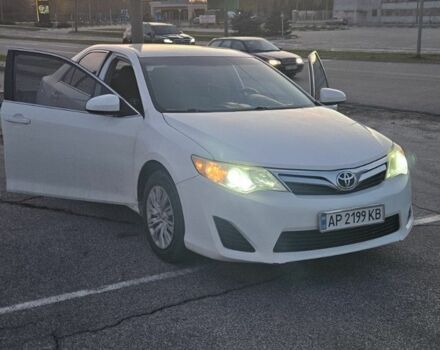 Тойота Камрі 2013 у Запоріжжя на Automoto.ua Білий Тойота Камрі, об'ємом двигуна 2.5 л та пробігом 190 тис. км за 10500 $, фото 18 на Automoto.ua