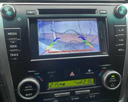 Белый Тойота Камри, объемом двигателя 2.49 л и пробегом 230 тыс. км за 12000 $, фото 11 на Automoto.ua