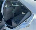 Белый Тойота Камри, объемом двигателя 2.5 л и пробегом 255 тыс. км за 12000 $, фото 1 на Automoto.ua