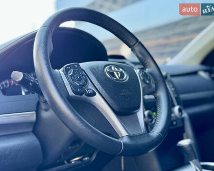 Білий Тойота Камрі, об'ємом двигуна 2.5 л та пробігом 247 тис. км за 10650 $, фото 24 на Automoto.ua