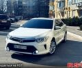 Білий Тойота Камрі, об'ємом двигуна 2.5 л та пробігом 164 тис. км за 18500 $, фото 1 на Automoto.ua