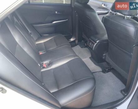 Белый Тойота Камри, объемом двигателя 2.49 л и пробегом 175 тыс. км за 13800 $, фото 10 на Automoto.ua