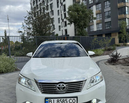 Белый Тойота Камри, объемом двигателя 2.49 л и пробегом 297 тыс. км за 14400 $, фото 10 на Automoto.ua