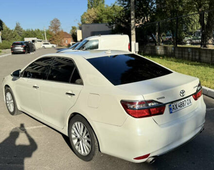 Белый Тойота Камри, объемом двигателя 2.49 л и пробегом 163 тыс. км за 18700 $, фото 4 на Automoto.ua