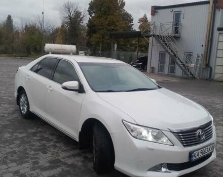 Белый Тойота Камри, объемом двигателя 2.5 л и пробегом 235 тыс. км за 13200 $, фото 5 на Automoto.ua