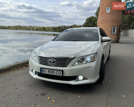 Белый Тойота Камри, объемом двигателя 2.49 л и пробегом 297 тыс. км за 14400 $, фото 8 на Automoto.ua