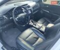 Белый Тойота Камри, объемом двигателя 2.49 л и пробегом 175 тыс. км за 13800 $, фото 11 на Automoto.ua