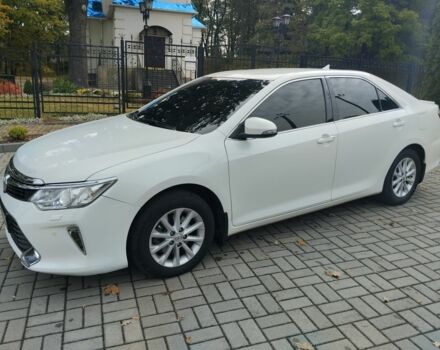 Белый Тойота Камри, объемом двигателя 2.5 л и пробегом 175 тыс. км за 13999 $, фото 5 на Automoto.ua